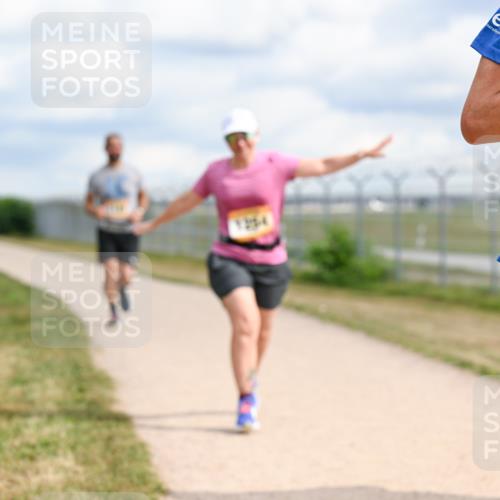 14.09.2025 - Airport Race Dr. Thomas Lammeyer http://msf.ph/oto/8882855 14.09.2025 12:36:05 Laufen 1254 meine-sportfotos.de
