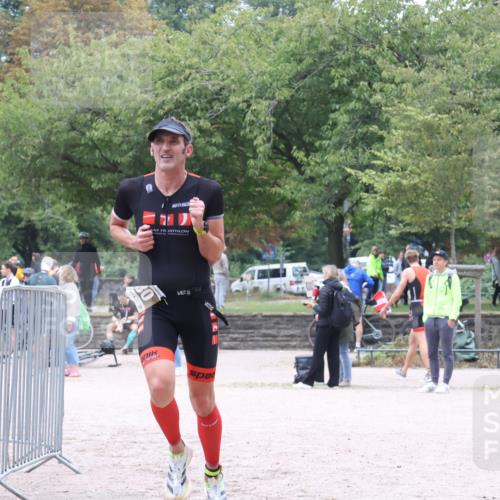 14.09.2025 - Stadtparktriathlon Strokosch-Dieckow http://msf.ph/oto/8882865 14.09.2025 09:54:46 Ziel 480 meine-sportfotos.de