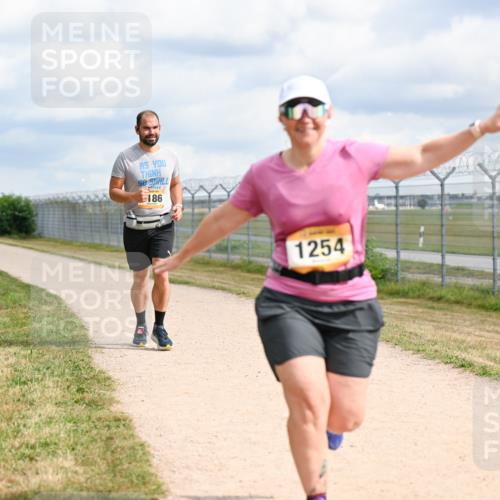 14.09.2025 - Airport Race Dr. Thomas Lammeyer http://msf.ph/oto/8882868 14.09.2025 12:36:06 Laufen 186, 1254 meine-sportfotos.de
