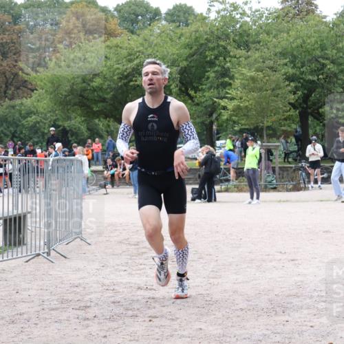14.09.2025 - Stadtparktriathlon Strokosch-Dieckow http://msf.ph/oto/8882892 14.09.2025 09:55:11 Ziel 408 meine-sportfotos.de
