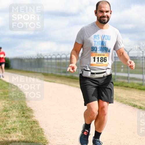 14.09.2025 - Airport Race Dr. Thomas Lammeyer http://msf.ph/oto/8882901 14.09.2025 12:36:08 Laufen 1186 meine-sportfotos.de