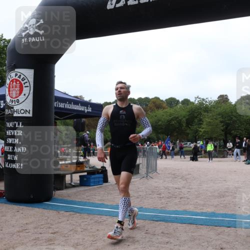 14.09.2025 - Stadtparktriathlon Strokosch-Dieckow http://msf.ph/oto/8882902 14.09.2025 09:55:12 Ziel 408 meine-sportfotos.de