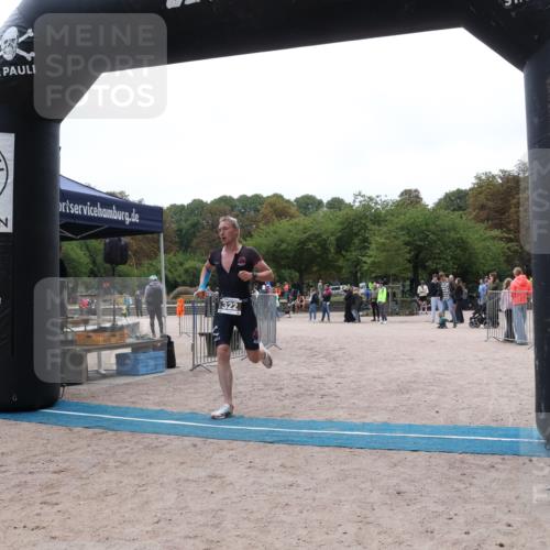 14.09.2025 - Stadtparktriathlon Strokosch-Dieckow http://msf.ph/oto/8882915 14.09.2025 09:55:21 Ziel 322 meine-sportfotos.de