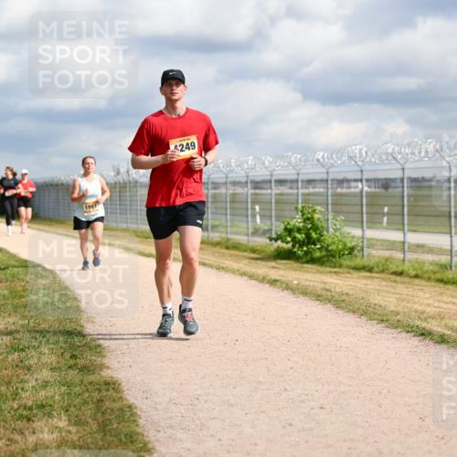 14.09.2025 - Airport Race Dr. Thomas Lammeyer http://msf.ph/oto/8882926 14.09.2025 12:36:16 Laufen 1987, 249 meine-sportfotos.de
