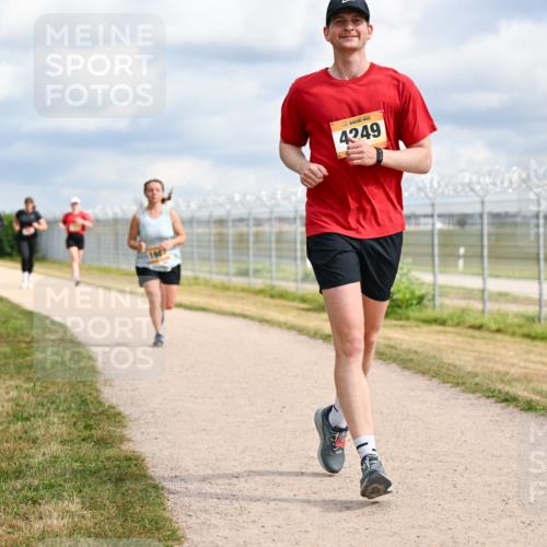14.09.2025 - Airport Race Dr. Thomas Lammeyer http://msf.ph/oto/8882948 14.09.2025 12:36:17 Laufen 4249 meine-sportfotos.de