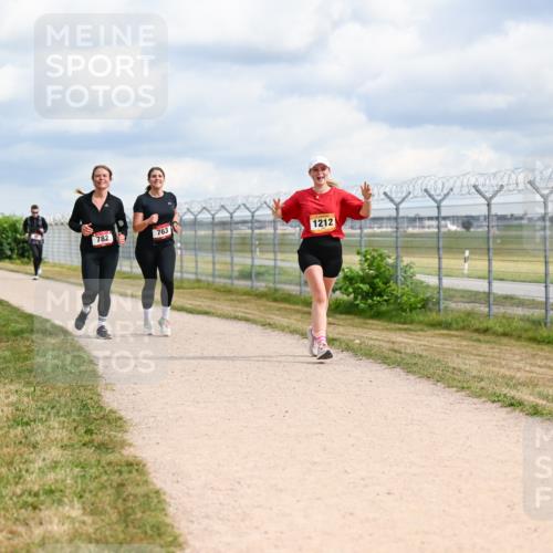 14.09.2025 - Airport Race Dr. Thomas Lammeyer http://msf.ph/oto/8883008 14.09.2025 12:36:23 Laufen 782, 763, 1212 meine-sportfotos.de