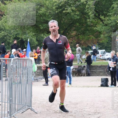 14.09.2025 - Stadtparktriathlon Strokosch-Dieckow http://msf.ph/oto/8883036 14.09.2025 09:57:53 Ziel 317, 425 meine-sportfotos.de