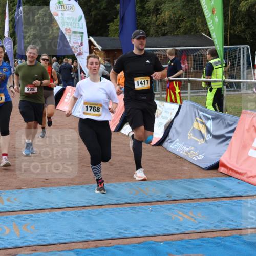 14.09.2025 - Airport Race Strokosch-Dieckow http://msf.ph/oto/8883057 14.09.2025 12:45:35 Ziel 228, 450, 1016, 1208, 1379, 1417, 1591, 1768, 1929, 1941, 4116 meine-sportfotos.de