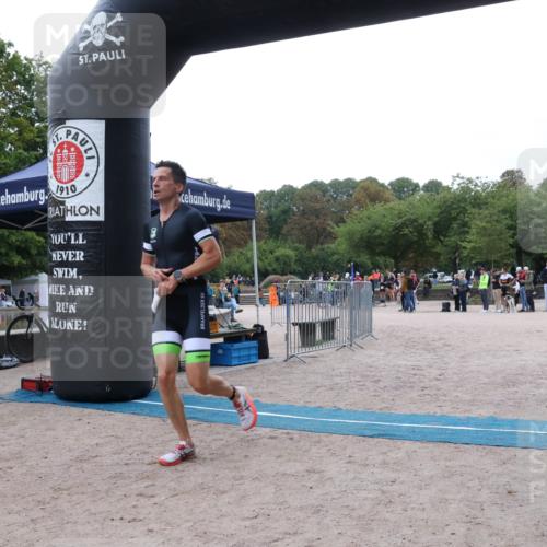 14.09.2025 - Stadtparktriathlon Strokosch-Dieckow http://msf.ph/oto/8883089 14.09.2025 09:58:30 Ziel 381 meine-sportfotos.de