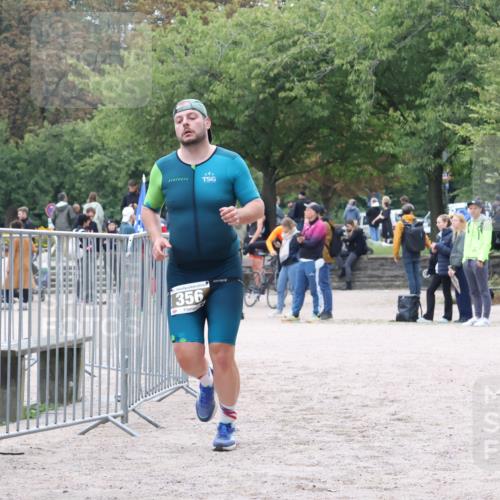 14.09.2025 - Stadtparktriathlon Strokosch-Dieckow http://msf.ph/oto/8883105 14.09.2025 09:59:49 Ziel 356 meine-sportfotos.de