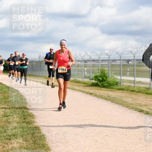 14.09.2025 - Airport Race Dr. Thomas Lammeyer http://msf.ph/oto/8883109 14.09.2025 12:36:33 Laufen 1063, 40 meine-sportfotos.de