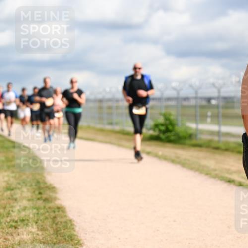 14.09.2025 - Airport Race Dr. Thomas Lammeyer http://msf.ph/oto/8883142 14.09.2025 12:36:36 Laufen 1063 meine-sportfotos.de