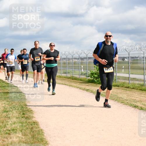 14.09.2025 - Airport Race Dr. Thomas Lammeyer http://msf.ph/oto/8883153 14.09.2025 12:36:37 Laufen 659, 4215, 1535, 1915 meine-sportfotos.de