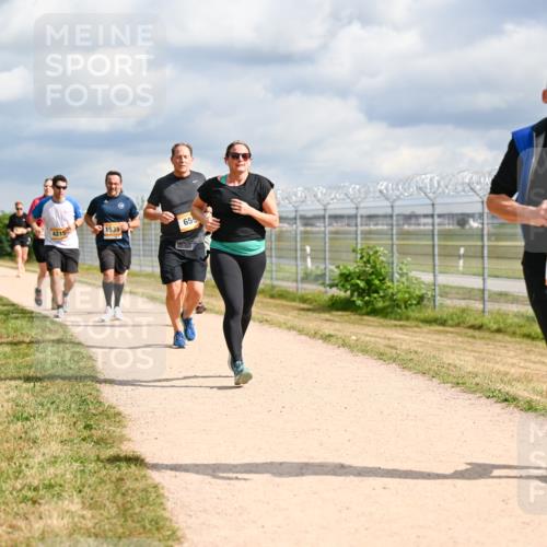 14.09.2025 - Airport Race Dr. Thomas Lammeyer http://msf.ph/oto/8883170 14.09.2025 12:36:38 Laufen 4215, 1535, 655, 1915 meine-sportfotos.de