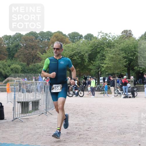14.09.2025 - Stadtparktriathlon Strokosch-Dieckow http://msf.ph/oto/8883180 14.09.2025 10:02:00 Ziel 359 meine-sportfotos.de