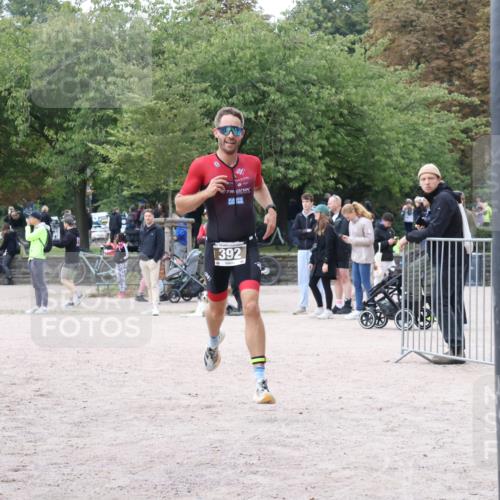 14.09.2025 - Stadtparktriathlon Strokosch-Dieckow http://msf.ph/oto/8883193 14.09.2025 10:02:37 Ziel 392 meine-sportfotos.de
