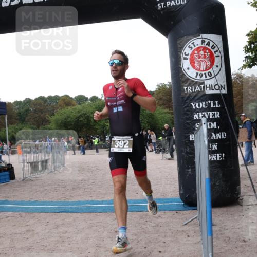 14.09.2025 - Stadtparktriathlon Strokosch-Dieckow http://msf.ph/oto/8883204 14.09.2025 10:02:39 Ziel 392 meine-sportfotos.de
