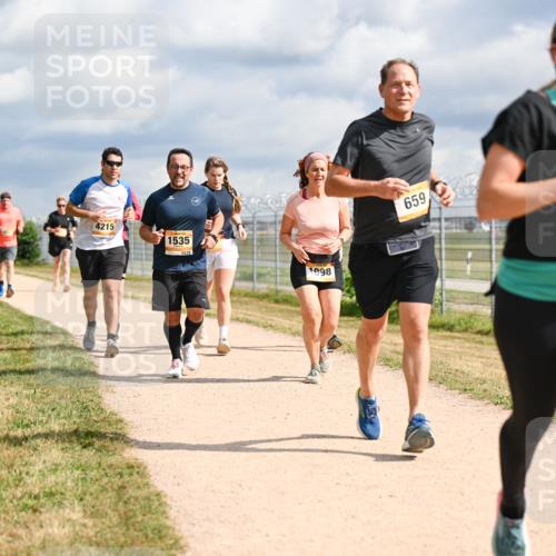 14.09.2025 - Airport Race Dr. Thomas Lammeyer http://msf.ph/oto/8883205 14.09.2025 12:36:41 Laufen 4215, 1535, 1535, 1098, 659 meine-sportfotos.de