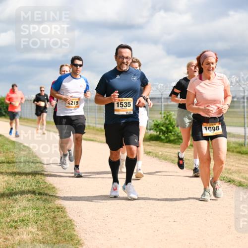14.09.2025 - Airport Race Dr. Thomas Lammeyer http://msf.ph/oto/8883227 14.09.2025 12:36:42 Laufen 215, 1535, 1535, 1098 meine-sportfotos.de