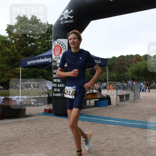 14.09.2025 - Stadtparktriathlon Strokosch-Dieckow http://msf.ph/oto/8883281 14.09.2025 10:05:48 Ziel 437 meine-sportfotos.de