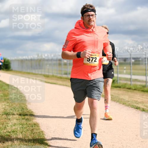 14.09.2025 - Airport Race Dr. Thomas Lammeyer http://msf.ph/oto/8883320 14.09.2025 12:36:50 Laufen 572, 10 meine-sportfotos.de