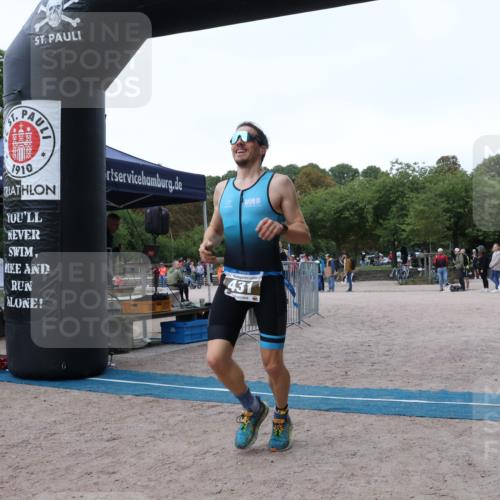 14.09.2025 - Stadtparktriathlon Strokosch-Dieckow http://msf.ph/oto/8883324 14.09.2025 10:06:29 Ziel 418, 431 meine-sportfotos.de