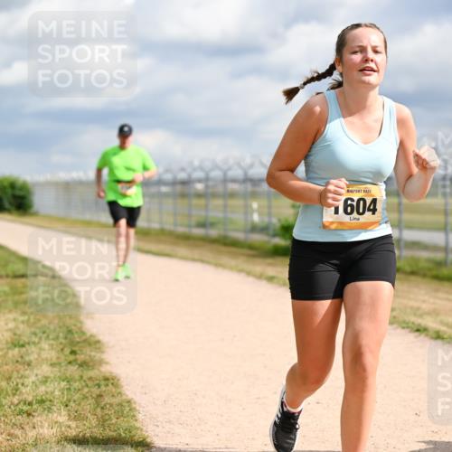 14.09.2025 - Airport Race Dr. Thomas Lammeyer http://msf.ph/oto/8883380 14.09.2025 12:37:06 Laufen 604, 1022 meine-sportfotos.de