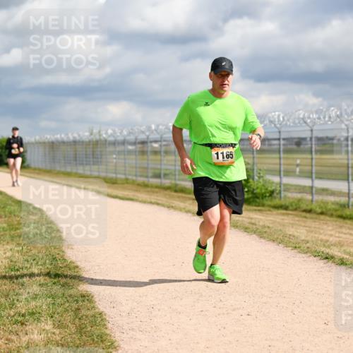 14.09.2025 - Airport Race Dr. Thomas Lammeyer http://msf.ph/oto/8883421 14.09.2025 12:37:09 Laufen 1165 meine-sportfotos.de