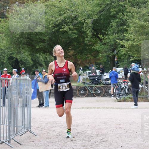 14.09.2025 - Stadtparktriathlon Strokosch-Dieckow http://msf.ph/oto/8883525 14.09.2025 10:11:32 Ziel 391, 462 meine-sportfotos.de