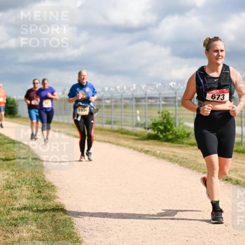 14.09.2025 - Airport Race Dr. Thomas Lammeyer http://msf.ph/oto/8883582 14.09.2025 12:37:45 Laufen 1999, 673 meine-sportfotos.de