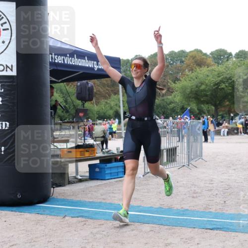 14.09.2025 - Stadtparktriathlon Strokosch-Dieckow http://msf.ph/oto/8883587 14.09.2025 10:14:44 Ziel 468 meine-sportfotos.de