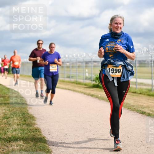 14.09.2025 - Airport Race Dr. Thomas Lammeyer http://msf.ph/oto/8883621 14.09.2025 12:37:48 Laufen 543, 1999 meine-sportfotos.de