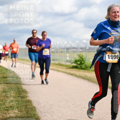 14.09.2025 - Airport Race Dr. Thomas Lammeyer http://msf.ph/oto/8883628 14.09.2025 12:37:48 Laufen 1999 meine-sportfotos.de