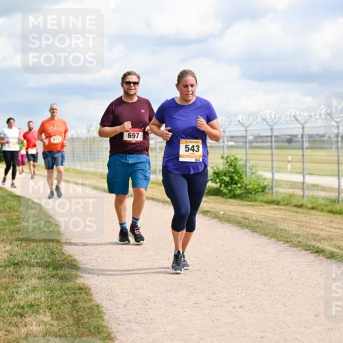 14.09.2025 - Airport Race Dr. Thomas Lammeyer http://msf.ph/oto/8883640 14.09.2025 12:37:49 Laufen 697, 543, 543 meine-sportfotos.de