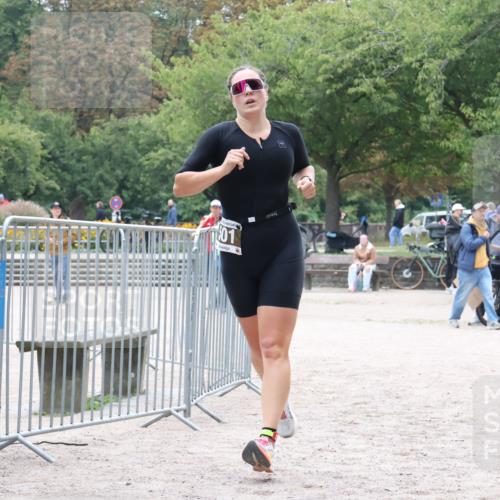14.09.2025 - Stadtparktriathlon Strokosch-Dieckow http://msf.ph/oto/8883642 14.09.2025 10:15:32 Ziel 501 meine-sportfotos.de