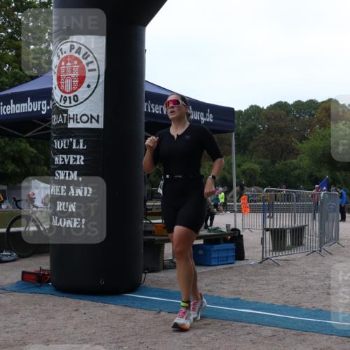 14.09.2025 - Stadtparktriathlon Strokosch-Dieckow http://msf.ph/oto/8883655 14.09.2025 10:15:34 Ziel 501 meine-sportfotos.de