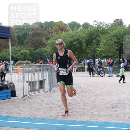 14.09.2025 - Stadtparktriathlon Strokosch-Dieckow http://msf.ph/oto/8883680 14.09.2025 10:16:23 Ziel 443 meine-sportfotos.de
