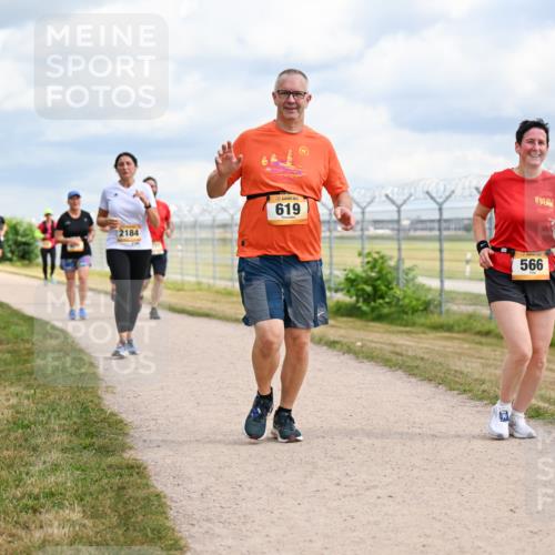 14.09.2025 - Airport Race Dr. Thomas Lammeyer http://msf.ph/oto/8883698 14.09.2025 12:37:54 Laufen 2184, 619, 566 meine-sportfotos.de