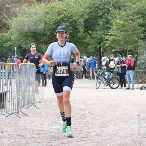 14.09.2025 - Stadtparktriathlon Strokosch-Dieckow http://msf.ph/oto/8883739 14.09.2025 10:16:57 Ziel 421, 453, 471 meine-sportfotos.de