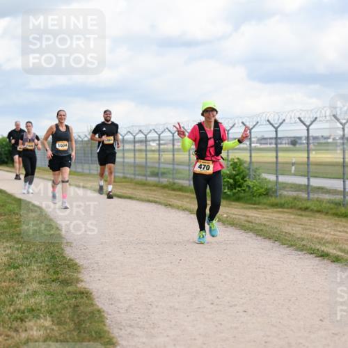 14.09.2025 - Airport Race Dr. Thomas Lammeyer http://msf.ph/oto/8883803 14.09.2025 12:38:03 Laufen 1445, 1004, 064, 470 meine-sportfotos.de