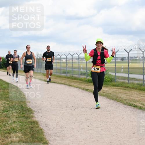 14.09.2025 - Airport Race Dr. Thomas Lammeyer http://msf.ph/oto/8883812 14.09.2025 12:38:04 Laufen 1064, 1004, 470 meine-sportfotos.de
