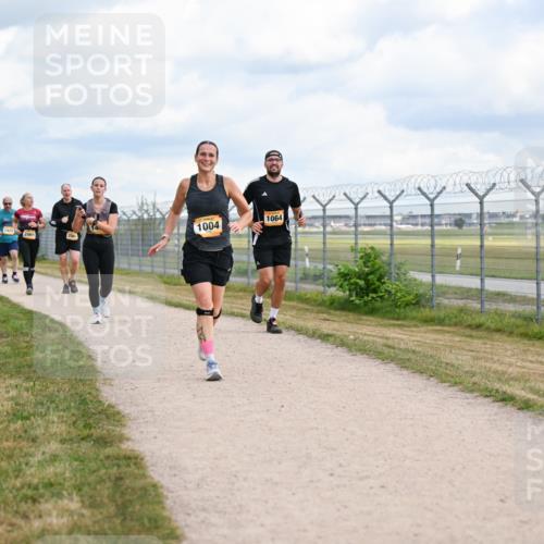 14.09.2025 - Airport Race Dr. Thomas Lammeyer http://msf.ph/oto/8883835 14.09.2025 12:38:06 Laufen 1429, 2069, 1004, 1064 meine-sportfotos.de