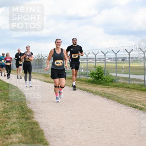14.09.2025 - Airport Race Dr. Thomas Lammeyer http://msf.ph/oto/8883838 14.09.2025 12:38:06 Laufen 14, 1004, 1064 meine-sportfotos.de