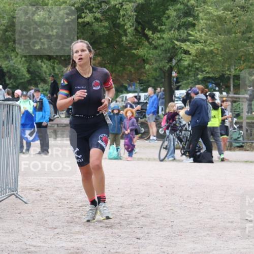 14.09.2025 - Stadtparktriathlon Strokosch-Dieckow http://msf.ph/oto/8883842 14.09.2025 10:18:59 Ziel 454 meine-sportfotos.de