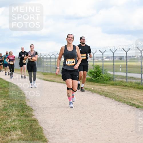 14.09.2025 - Airport Race Dr. Thomas Lammeyer http://msf.ph/oto/8883843 14.09.2025 12:38:07 Laufen 1004, 1064 meine-sportfotos.de