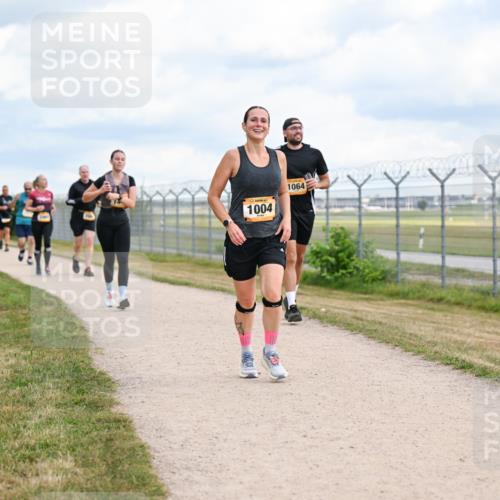 14.09.2025 - Airport Race Dr. Thomas Lammeyer http://msf.ph/oto/8883845 14.09.2025 12:38:07 Laufen 1004, 1064 meine-sportfotos.de