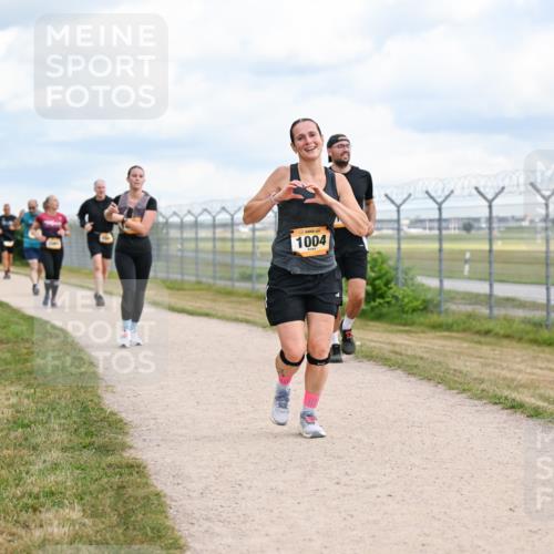 14.09.2025 - Airport Race Dr. Thomas Lammeyer http://msf.ph/oto/8883849 14.09.2025 12:38:07 Laufen 1004 meine-sportfotos.de