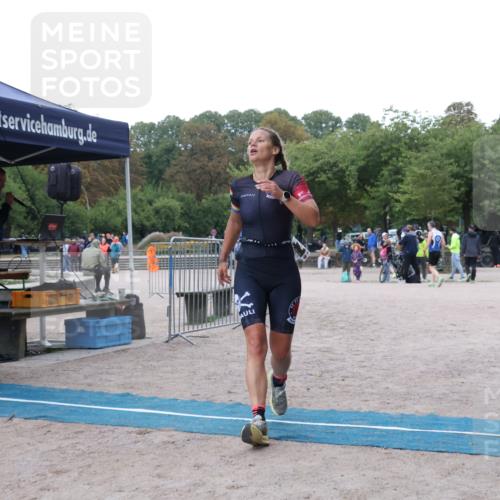 14.09.2025 - Stadtparktriathlon Strokosch-Dieckow http://msf.ph/oto/8883853 14.09.2025 10:19:00 Ziel 454 meine-sportfotos.de