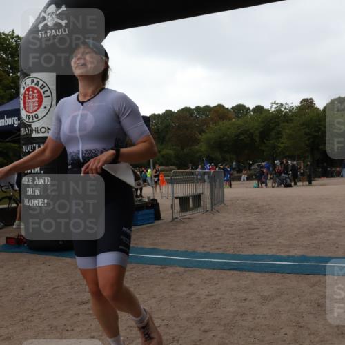 14.09.2025 - Stadtparktriathlon Strokosch-Dieckow http://msf.ph/oto/8883884 14.09.2025 10:20:02 Ziel 442, 469 meine-sportfotos.de