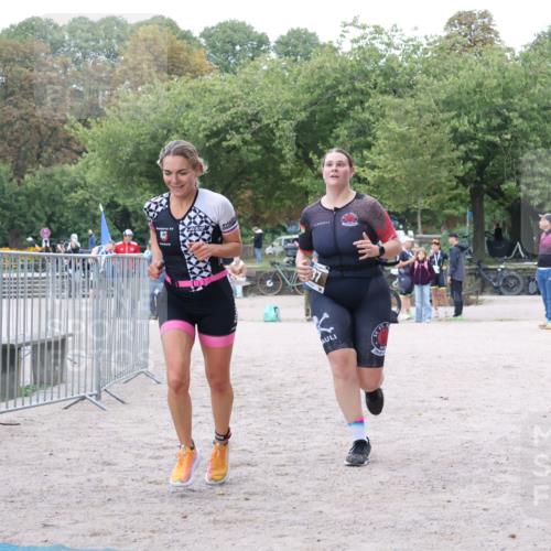 14.09.2025 - Stadtparktriathlon Strokosch-Dieckow http://msf.ph/oto/8883909 14.09.2025 10:20:50 Ziel 387, 439, 455 meine-sportfotos.de